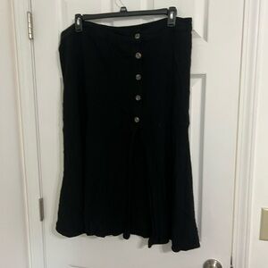 Bungee 2XL black linen/cotton skirt half button down and knee slit.